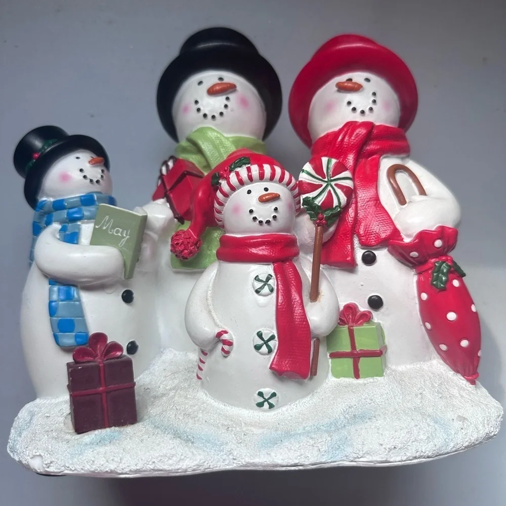 Hobby Lobby Red and Green Holiday Decor Snowman Set‎